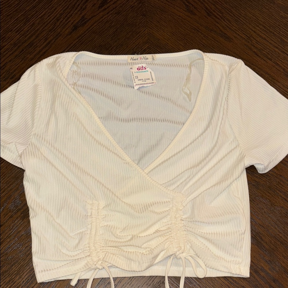 3/$12 Women’s Basic Cream Short Sleeve Crop Top Large- NWT